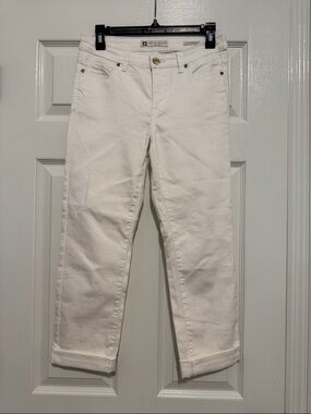 Anne Klein White Cropped Ankle Jeans